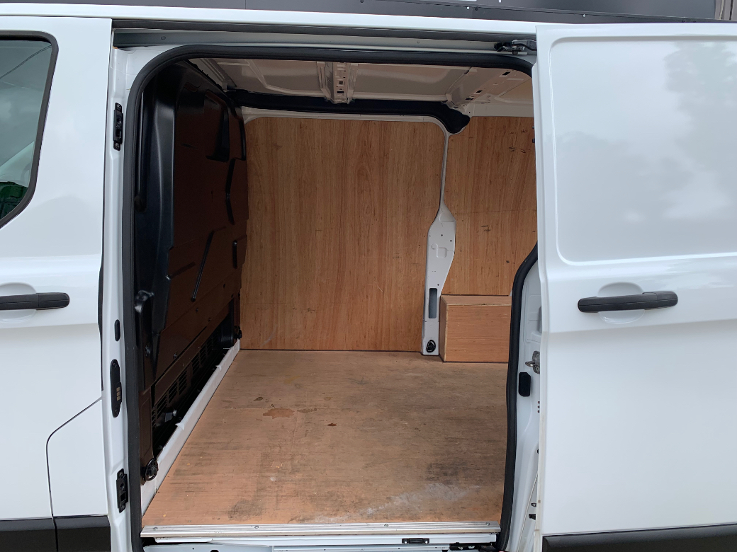 2023 Ford Transit Custom