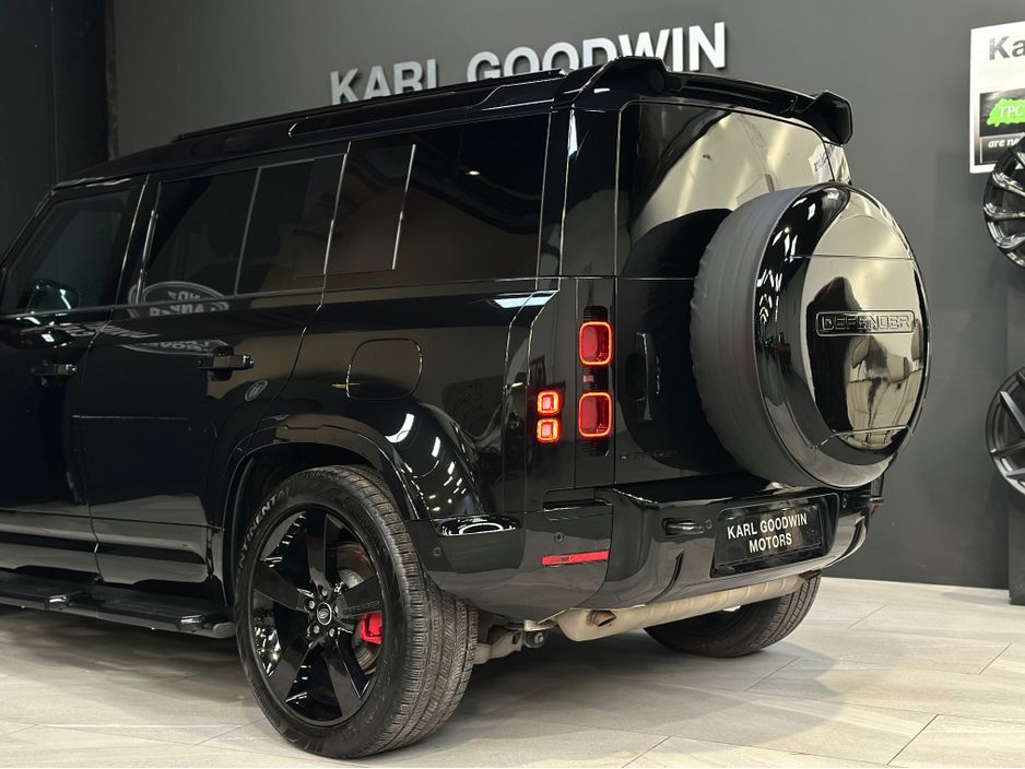 2025 Land Rover Defender