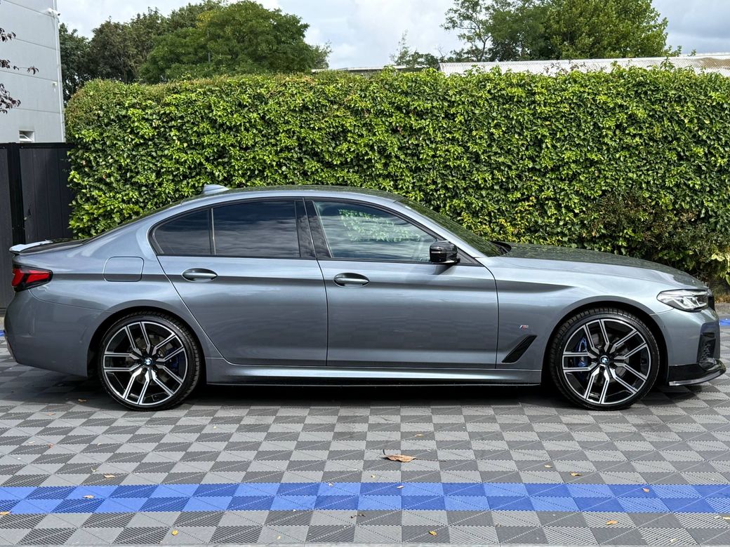 2021 BMW 5 Series