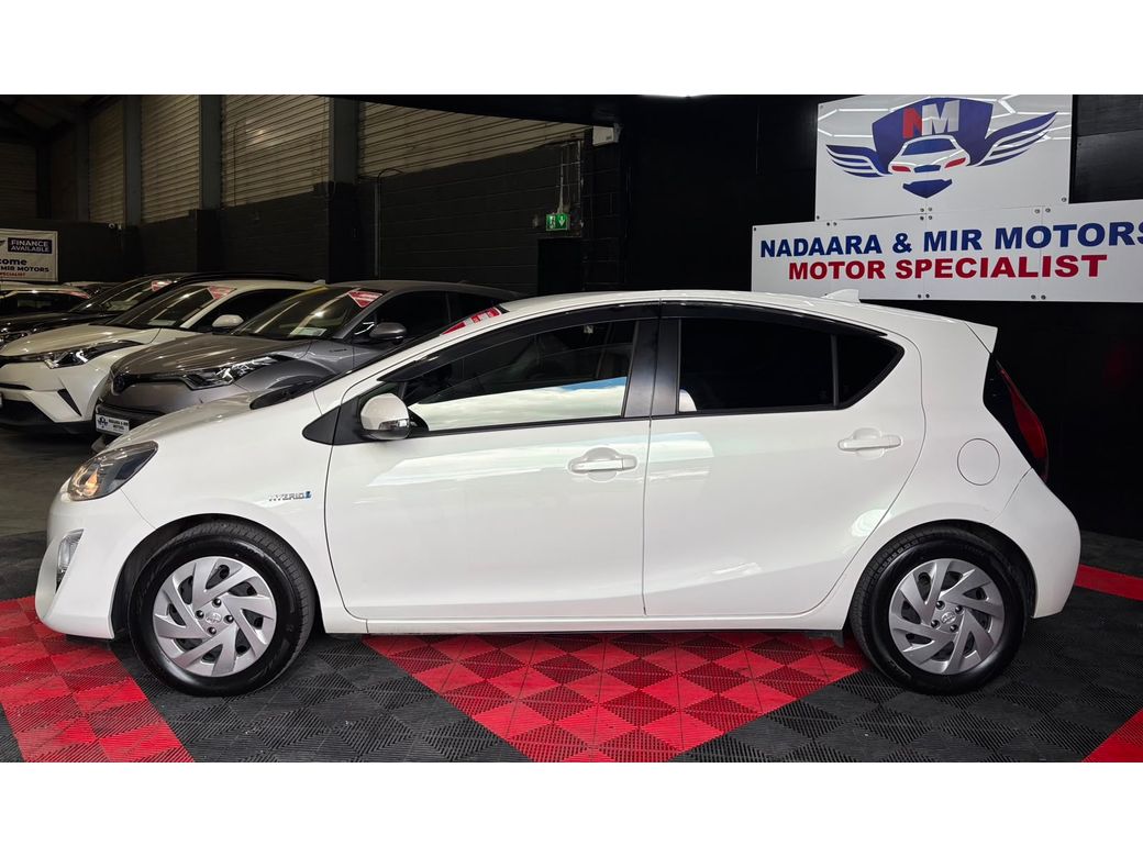 2015 Toyota Aqua