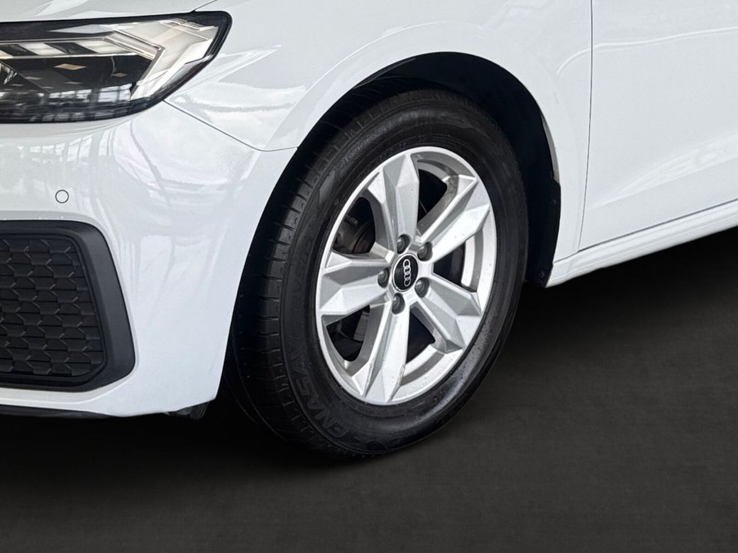 2021 Audi A1