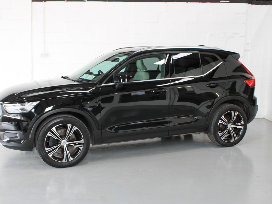 2020 Volvo XC40
