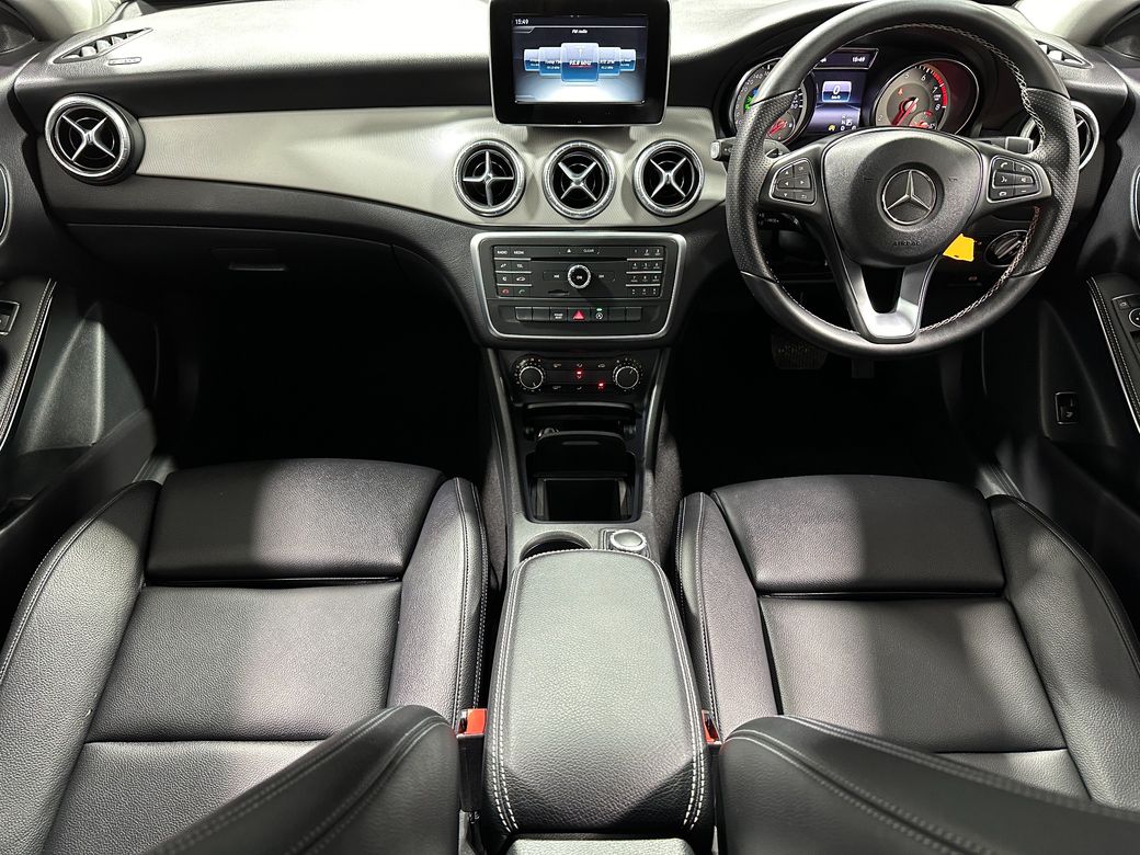 2016 Mercedes-Benz CLA Class