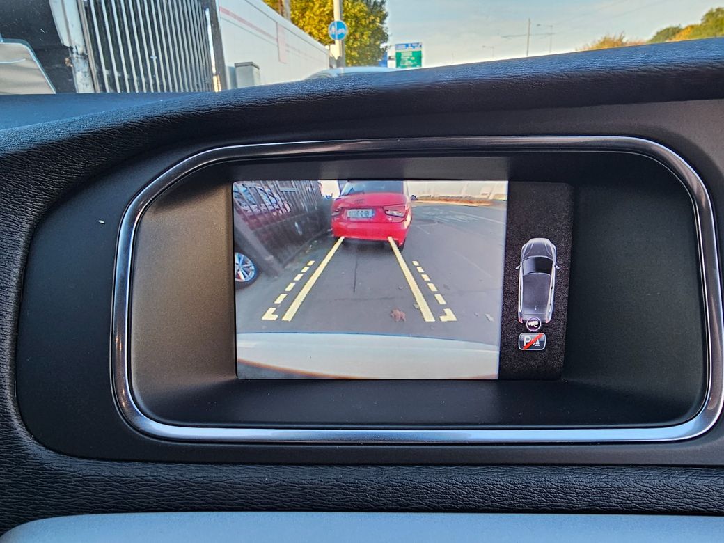 2013 Volvo V40