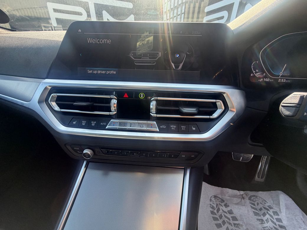 2021 BMW 330