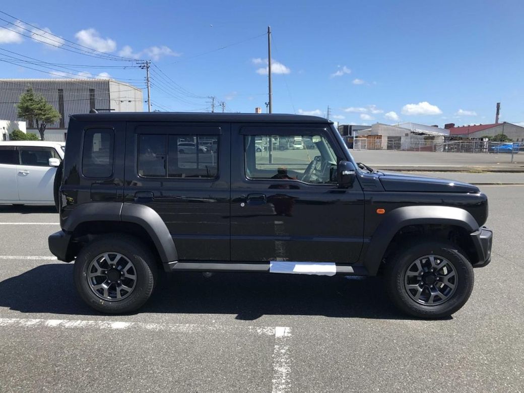 2025 Suzuki Jimny