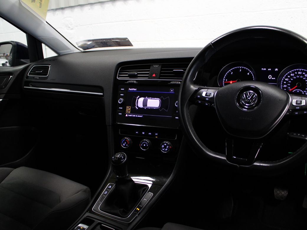 2019 Volkswagen Golf