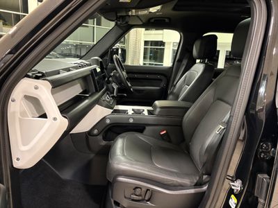 2025 Land Rover Defender