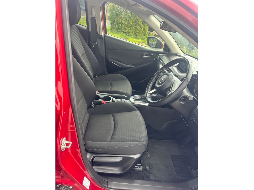 2017 Mazda Demio