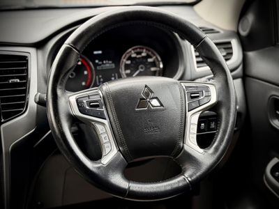 2020 Mitsubishi L200