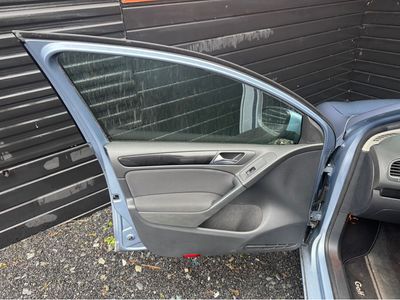 2011 Volkswagen Golf