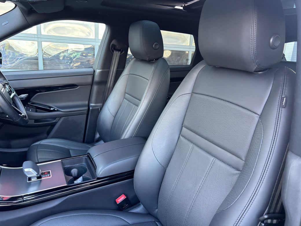 2024 Land Rover Range Rover Evoque