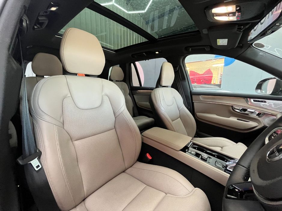 2025 Volvo XC90