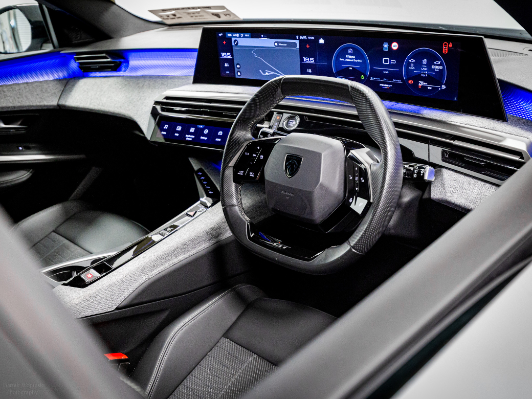 2025 Peugeot 5008