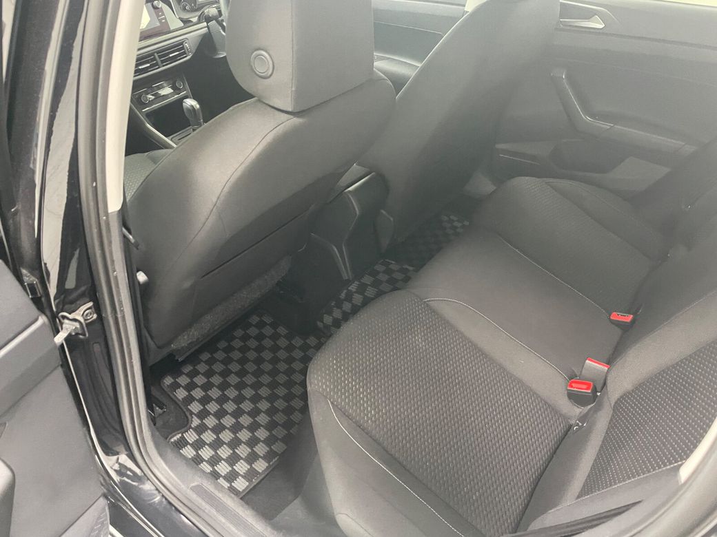 2018 Volkswagen Polo