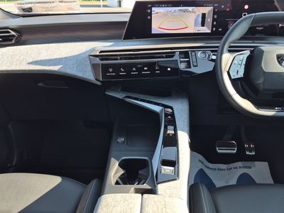 2025 Peugeot 5008