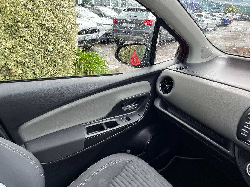 2017 Toyota Yaris