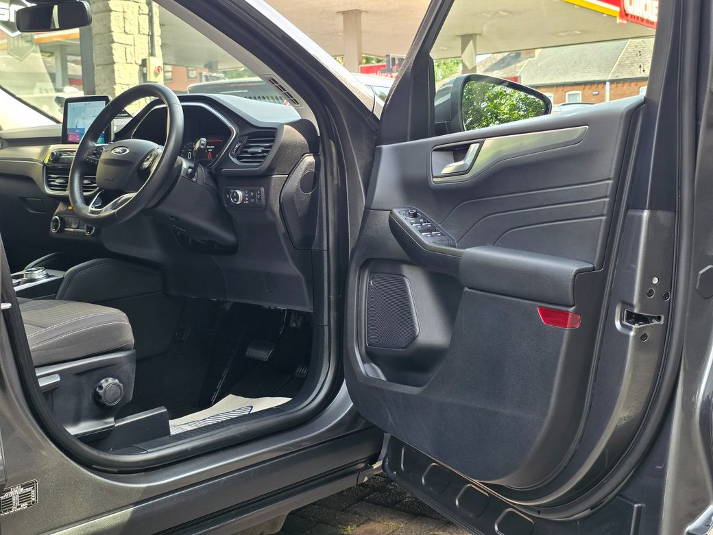 2023 Ford Kuga
