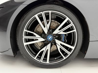 2020 BMW i8