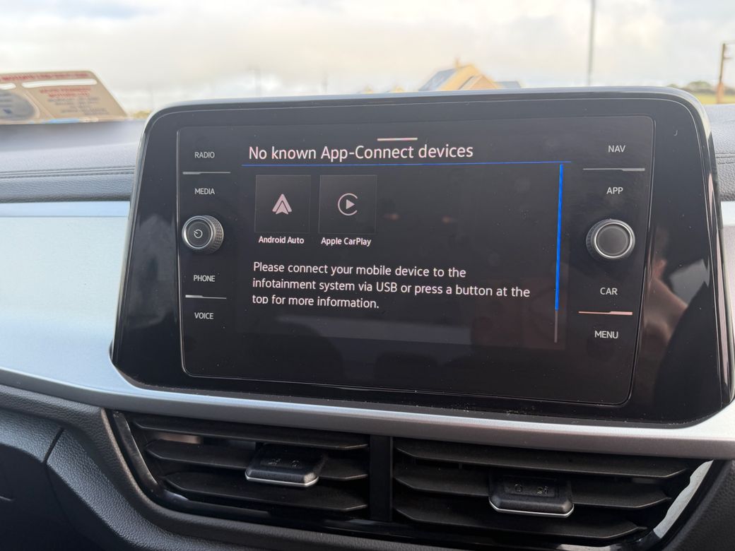 2024 Volkswagen T-Roc