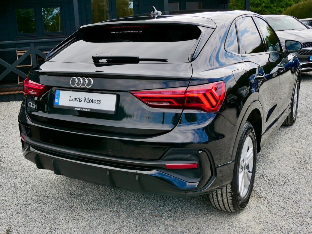 2022 Audi Q3