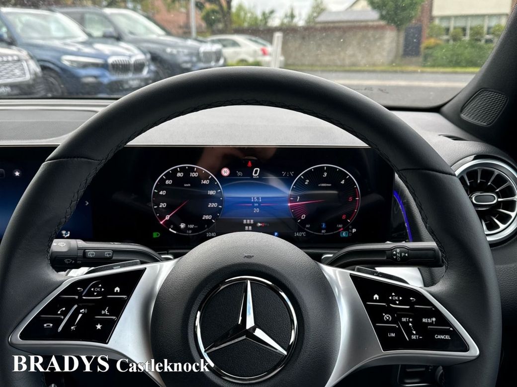 2025 Mercedes-Benz GLB Class