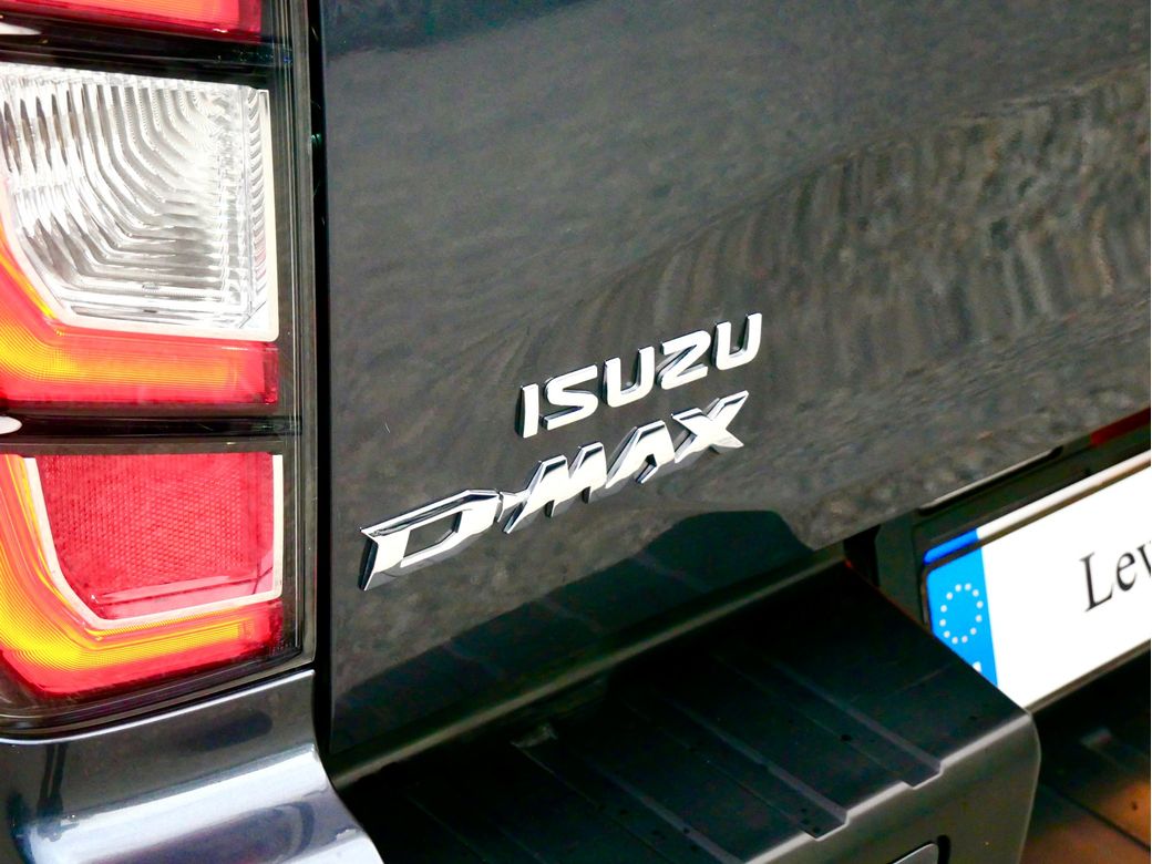 2025 Isuzu D-MAX