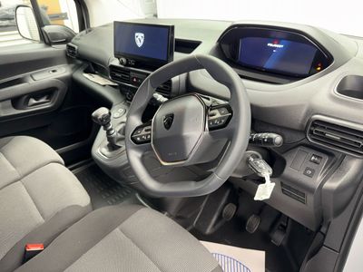 2024 Peugeot Partner
