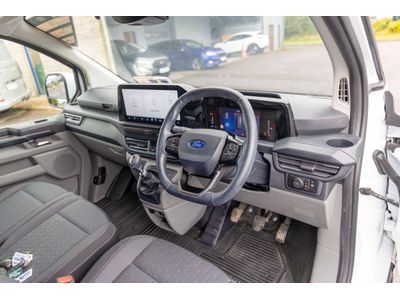 2025 Ford Transit Custom