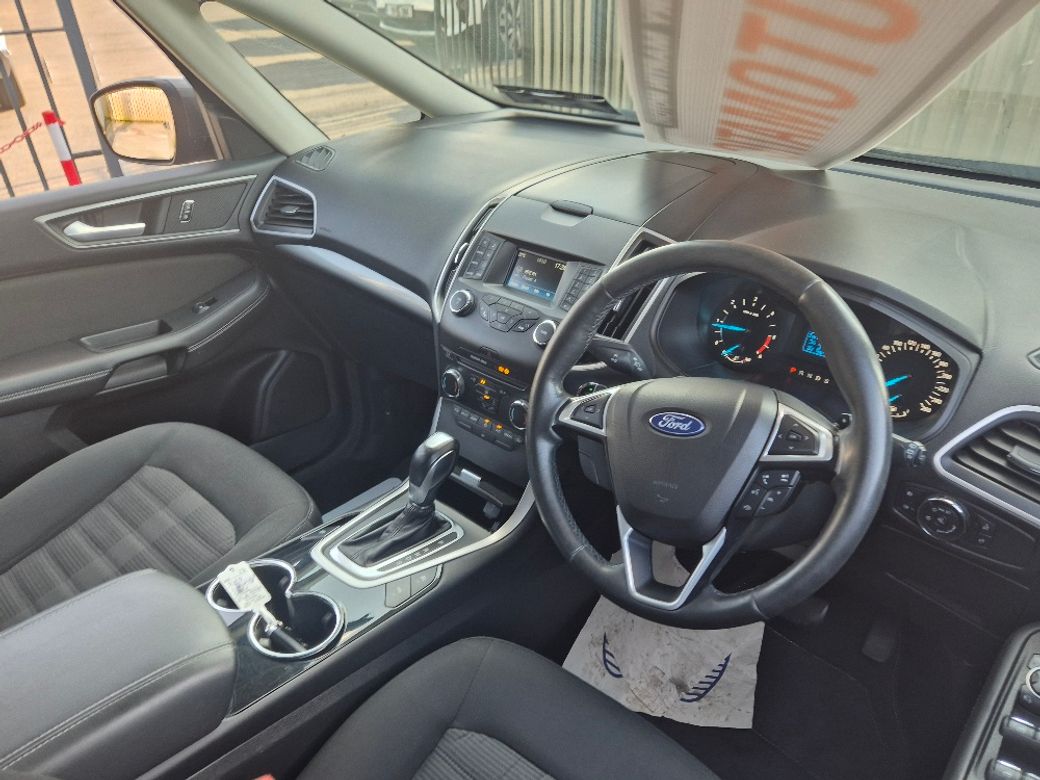 2017 Ford Galaxy