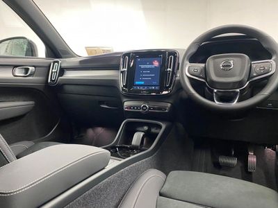 2026 Volvo Ex40