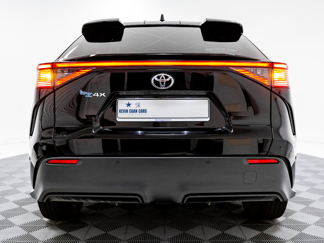 2024 Toyota bZ4X
