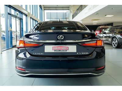 2023 Lexus ES 300h