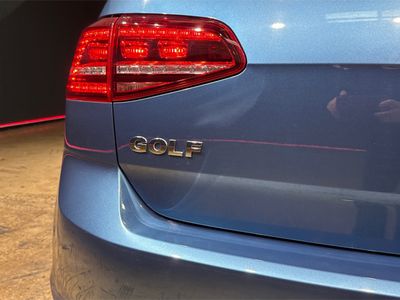 2017 Volkswagen Golf