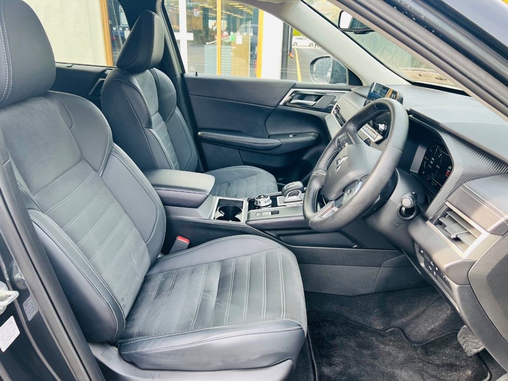 2024 Mitsubishi Outlander