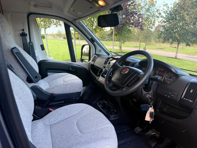 2019 ÀUTOTRAIL T-615 R.H.D MANUAL