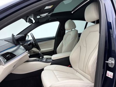 2021 BMW 5 Series