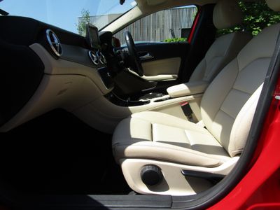 2017 Mercedes-Benz GLA Class