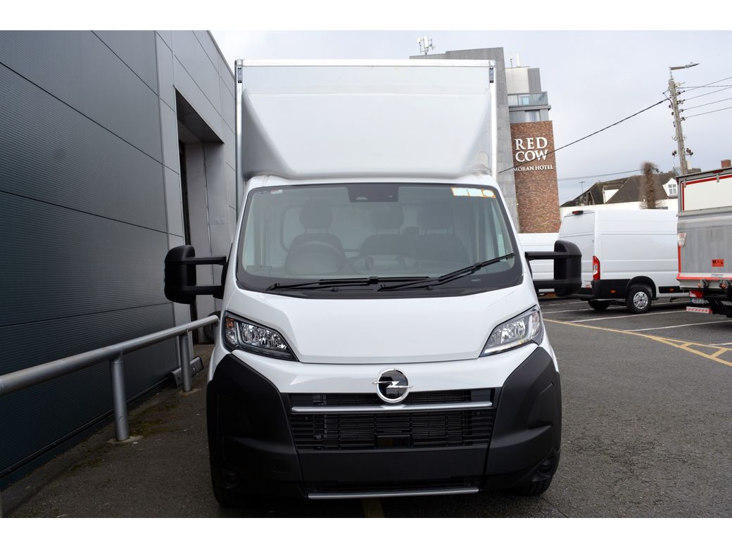 2026 Opel Movano