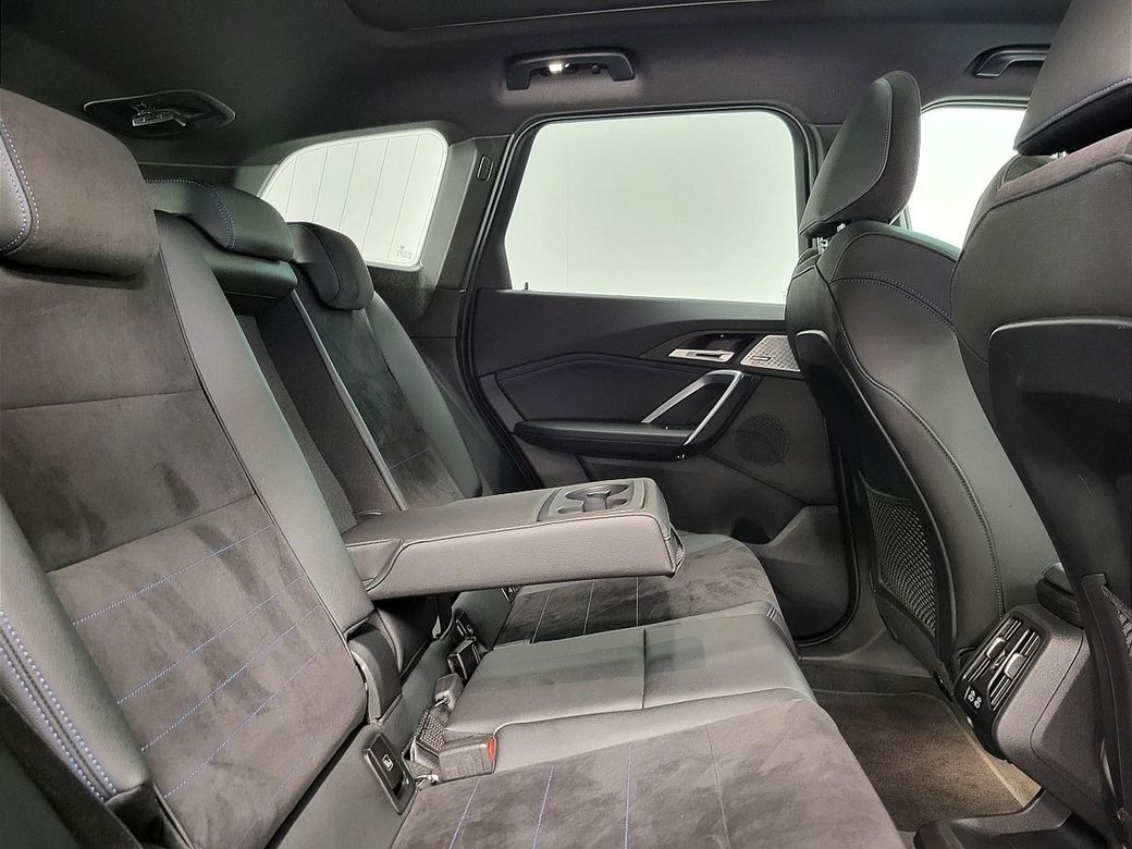 2023 BMW X1