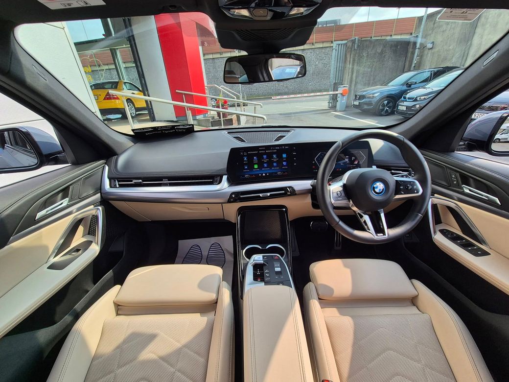 2024 BMW iX1