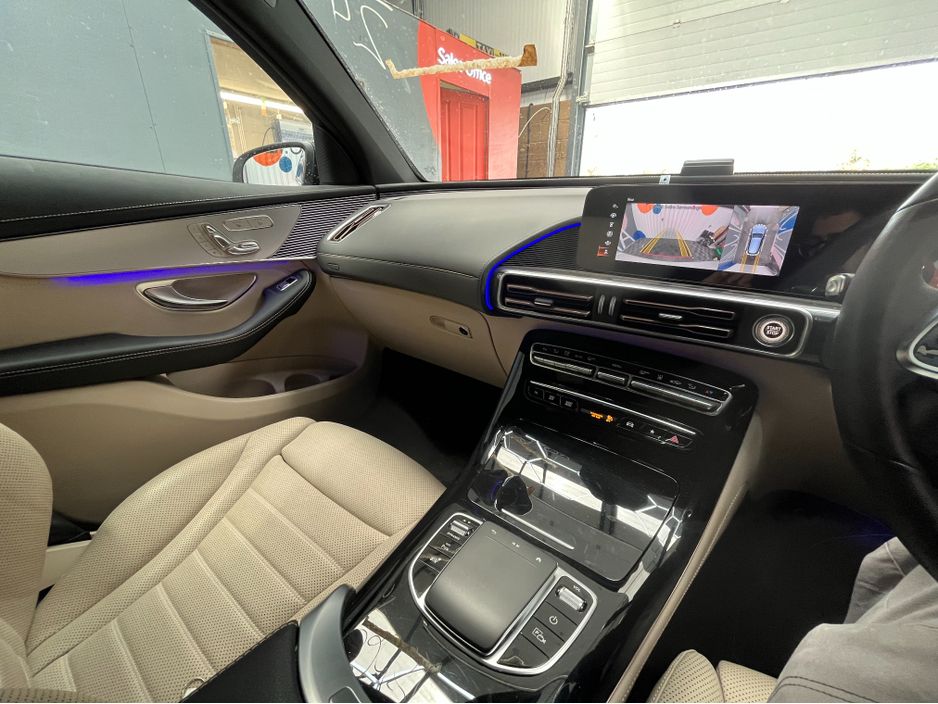 2024 Mercedes-Benz EQC