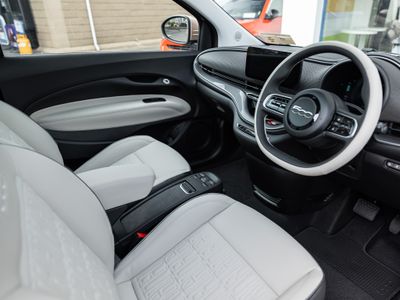 2025 Fiat 500