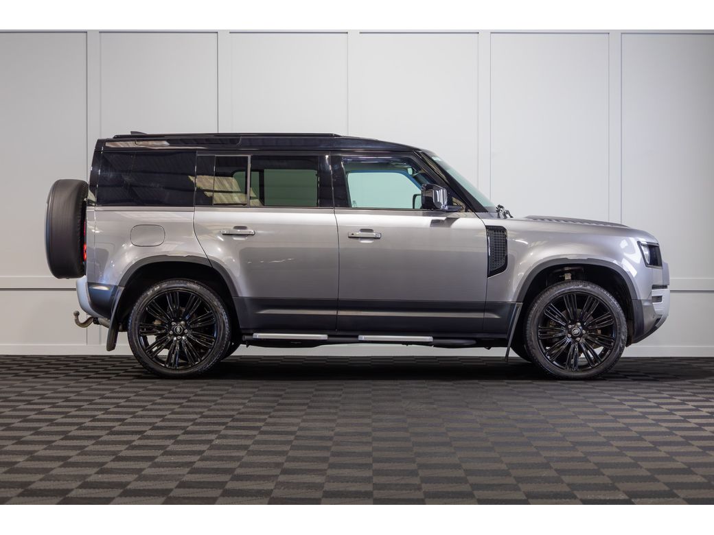 2022 Land Rover Defender 110