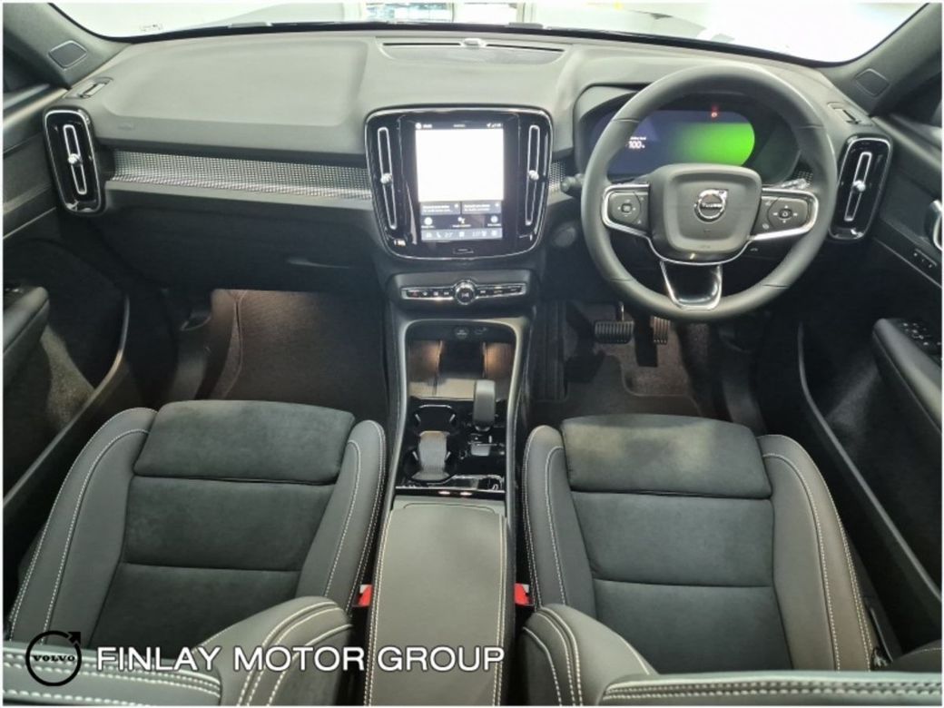 2026 Volvo Ex40