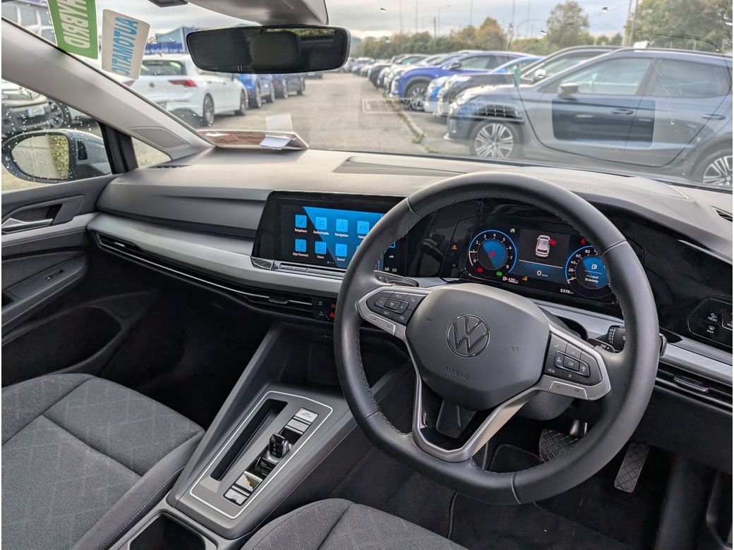 2024 Volkswagen Golf
