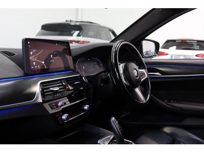 2022 BMW 5 Series