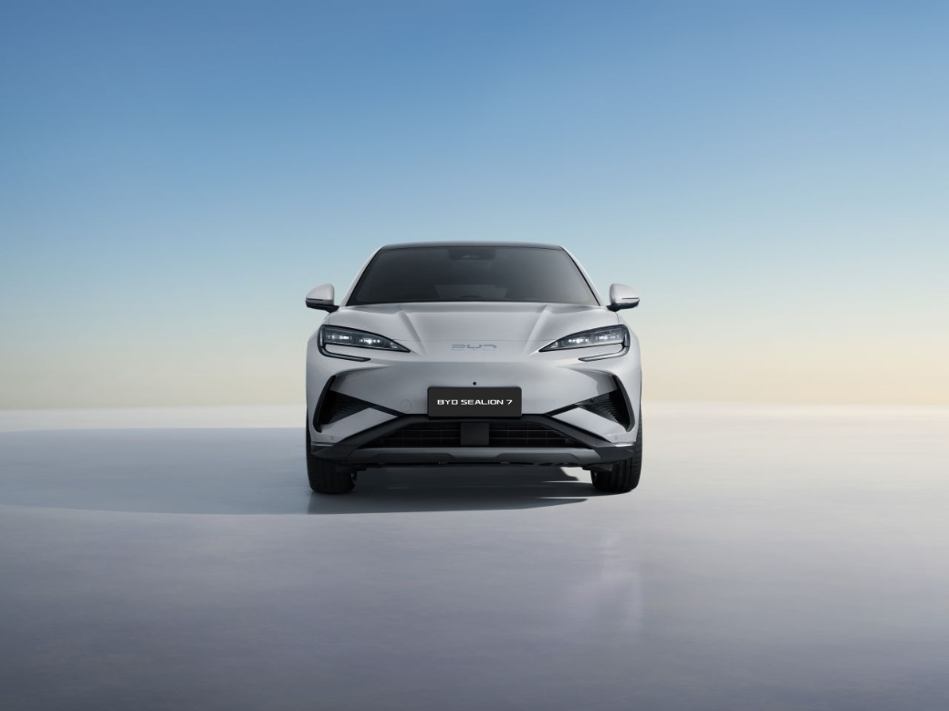 2026 BYD Sealion 7