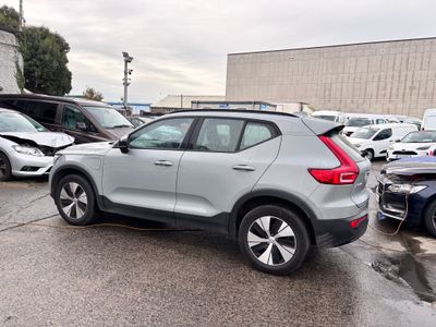 2023 Volvo XC40