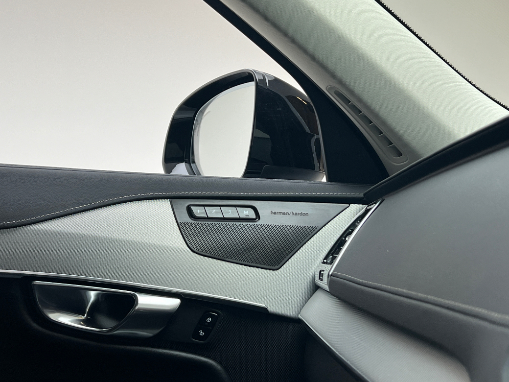 2024 Volvo XC90